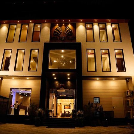 The Amer Valley Hotel Jaipur Exterior photo