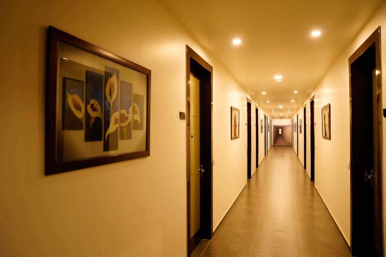 The Amer Valley Hotel Jaipur Exterior photo
